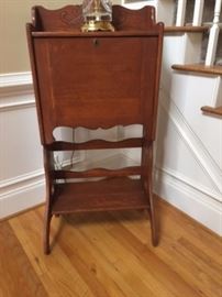 Vintage Maple Ladies Writing Desk (Secretary)
