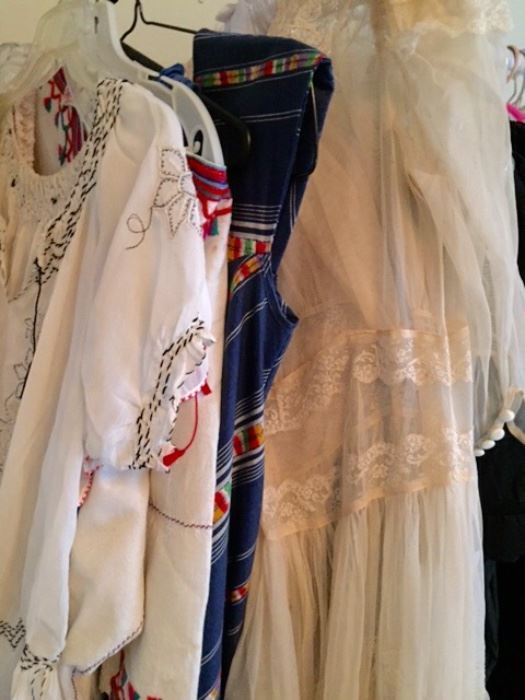 Estate/Tag Sale Inside Private Home in Burbank, CA starts on 2/17/2017