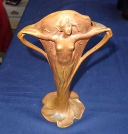 Art Nouveau bronze vase: Josef Ofner