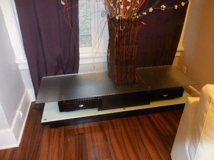 Pottery Barn 2 Tier Glass. with 2 Drawers. THIS WONT BE HALF..will be negotiable.