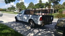 Pick Up Truck with LIFT