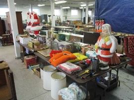 HOUSEHOLD AND CHRISTMAS