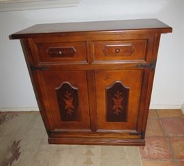 Beautiful Murphy type Hide a bed twin size