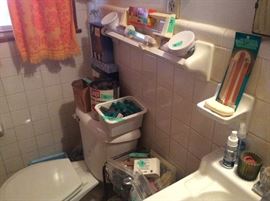 Bathroom - more stuff