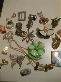 Costume Jewelry..Just starting to sort!!!!!
