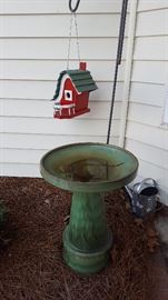 Excellent birdbath perfect for any garden.