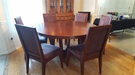 Neutral colors perfect for any décor.