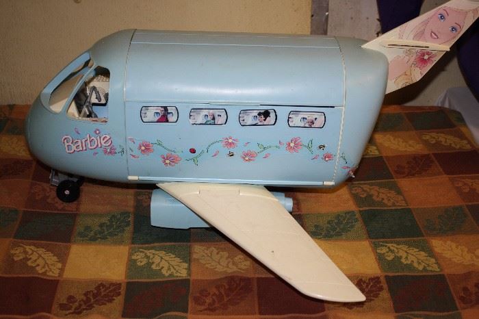 Barbie and Friends AirPlane