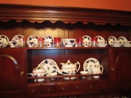 Gaudy Dutch tea set