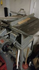 Rockwell table saw