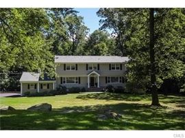 38 Briar Oak Dr House