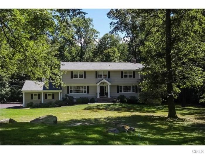 38 Briar Oak Dr House