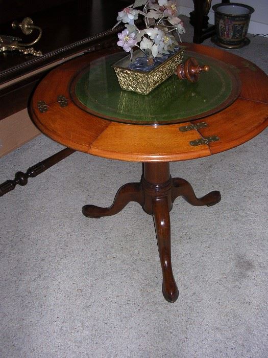 Pemberton Heights Estate Sale in Austin, TX starts on 1/27/2017