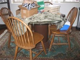 Table, chairs and rug