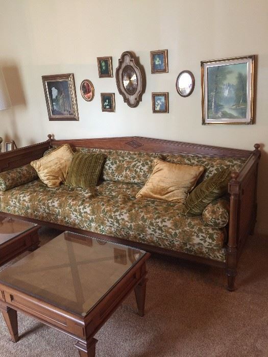 Thomasville sofa & tables
