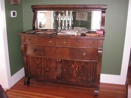 Oak Buffet