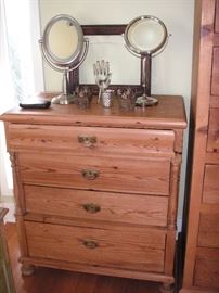 Antique pine chest of drawers