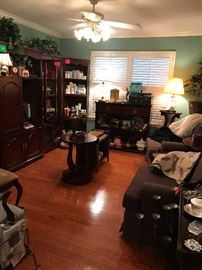 Bassett wall unit
Lazy Boy club chairs