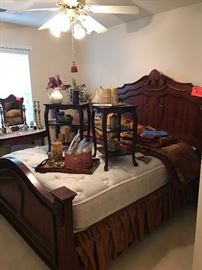 Bassett Bedroom set Queen