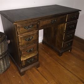Very nice wooden desk
