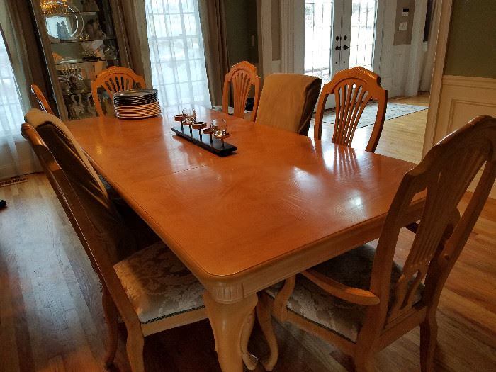 Universal Furniture dining room table with eight chairs