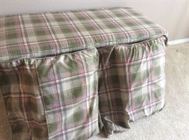 More matching bedding