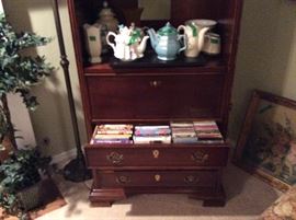 Teapots, Dvd's & CD's