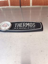 logo thermos grill