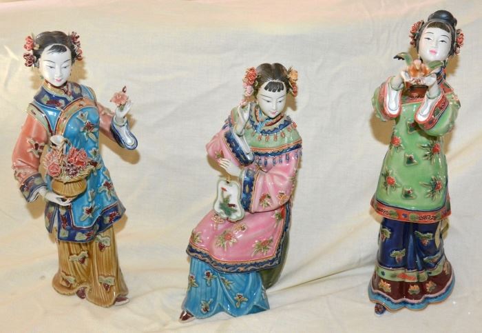 Porcelain Asian Figuriens