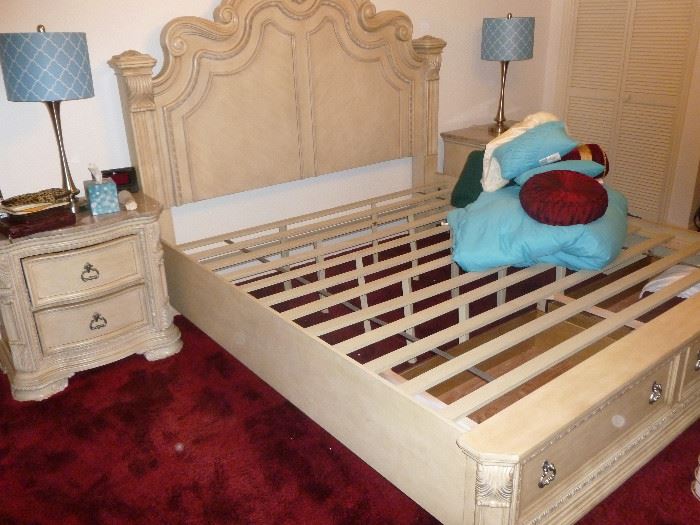 King Size bed