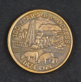 Back of Edward B Davis commemorative coin