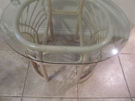 Rattan tbl/glass top