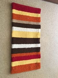 24" wide x11" high (double sidded has zipper)