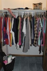 Women's clothing sizes 2x - 4x and 20 - 24w.