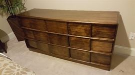 Heywood Wakefield Sculptura 9 Drawer Chest Mid Century Modern