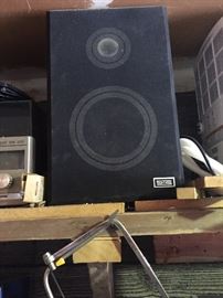 speakers