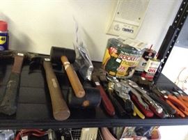 Great way to start a tool collection for someone or add to what you have.