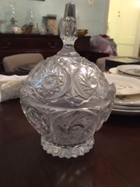 Crystal dish with lid