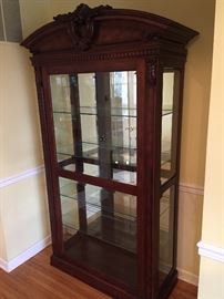 Display case - Curio 