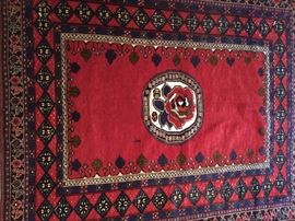 4'9" x 6'5" wool Rug