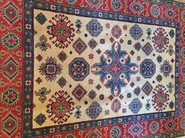 5'2" x 7" wool rug
