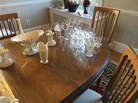 Nice, simple dining table by Drexel Heritage.