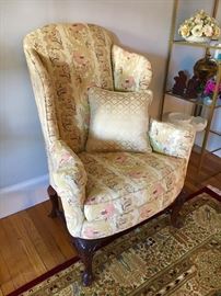 Upholstered arm chair
