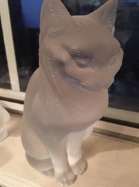 Lalique Crystal France
"Sitting Cat"