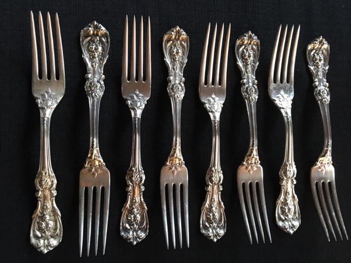 Sterling Silver Reed & Barton
Fish Forks 7 1/4" set of 12
