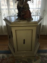 End table with marble top (shabby chic)