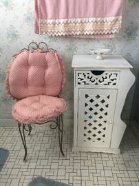 Vanity seat and bathroom cabinet