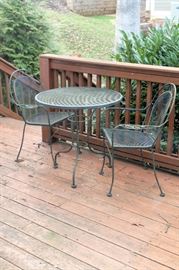Outdoor table and chairs