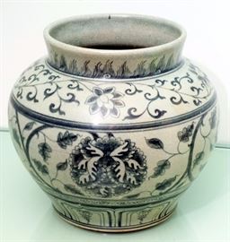 Decorative Asian Style Vase 