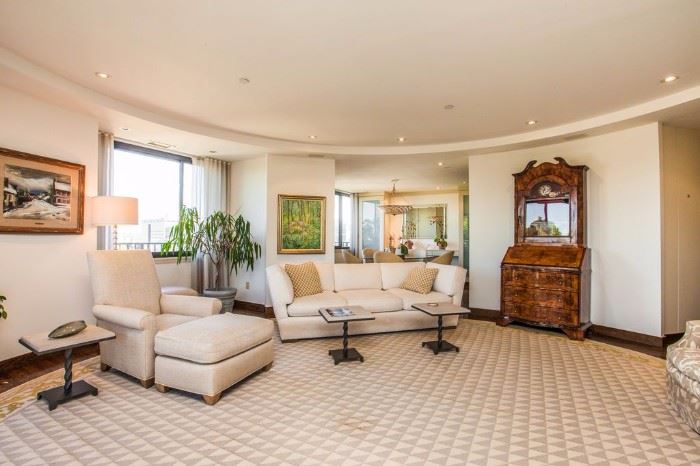 Complete contents white plains, NY apartment